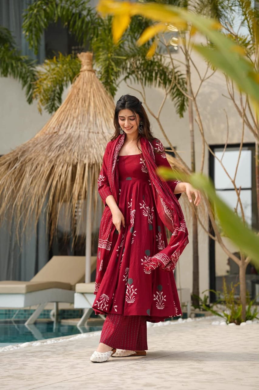 Red Pure Cotton Anarkali Kurta Set for Women