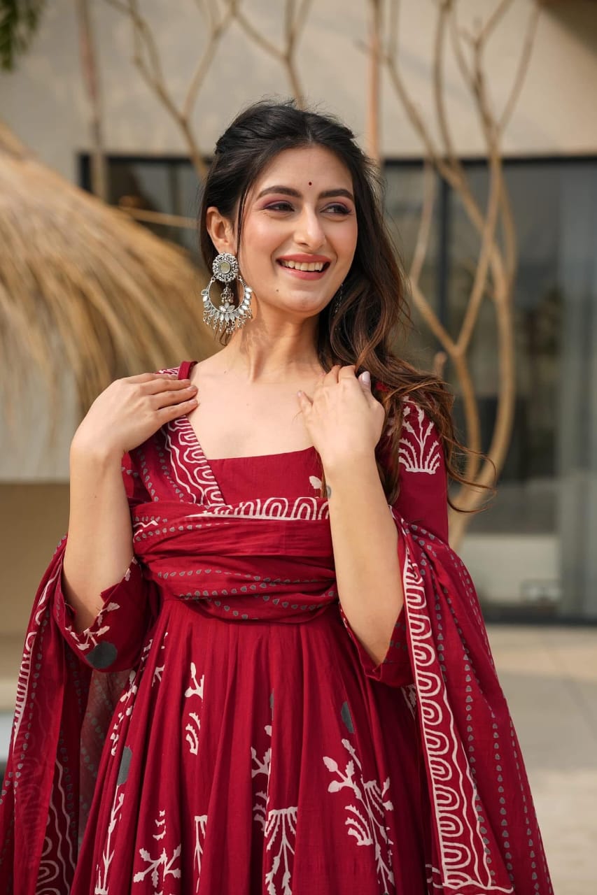 Red Pure Cotton Anarkali Kurta Set for Women